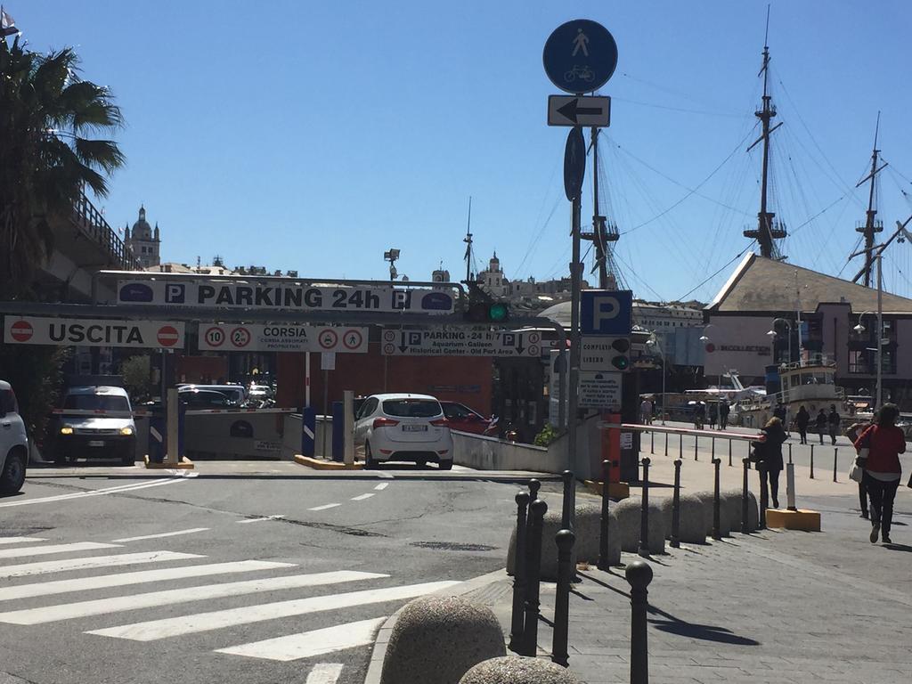 Appartamento Al Ponte Reale Génova Exterior foto